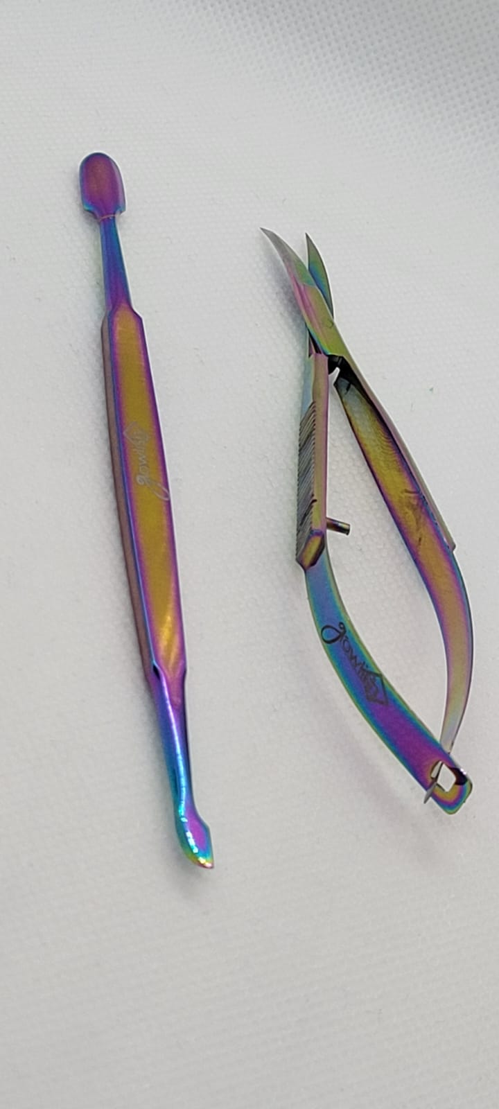 Glowlish Kit pusher + scissors